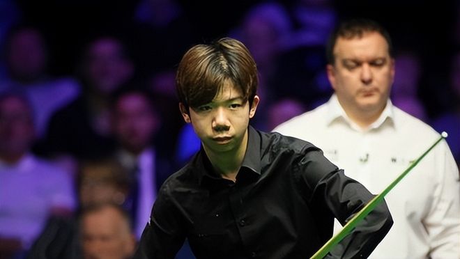 的阵容布局 的阵容布局